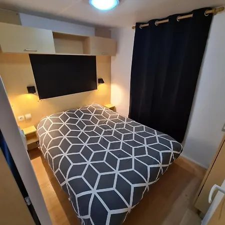 Mobil-home 6 Personnes Climatise Le Miami Campsite Saint-Cheron