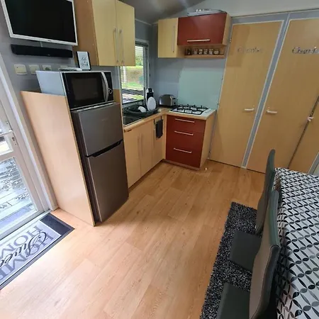 Campsite Mobil-home 6 Personnes Climatise Le Miami *