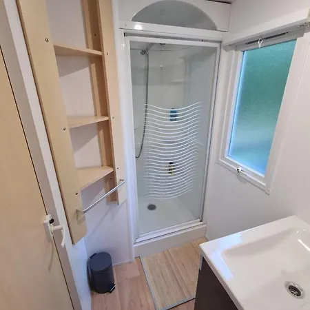 Campsite Mobil-home 6 Personnes Climatise Le Miami Saint-Cheron